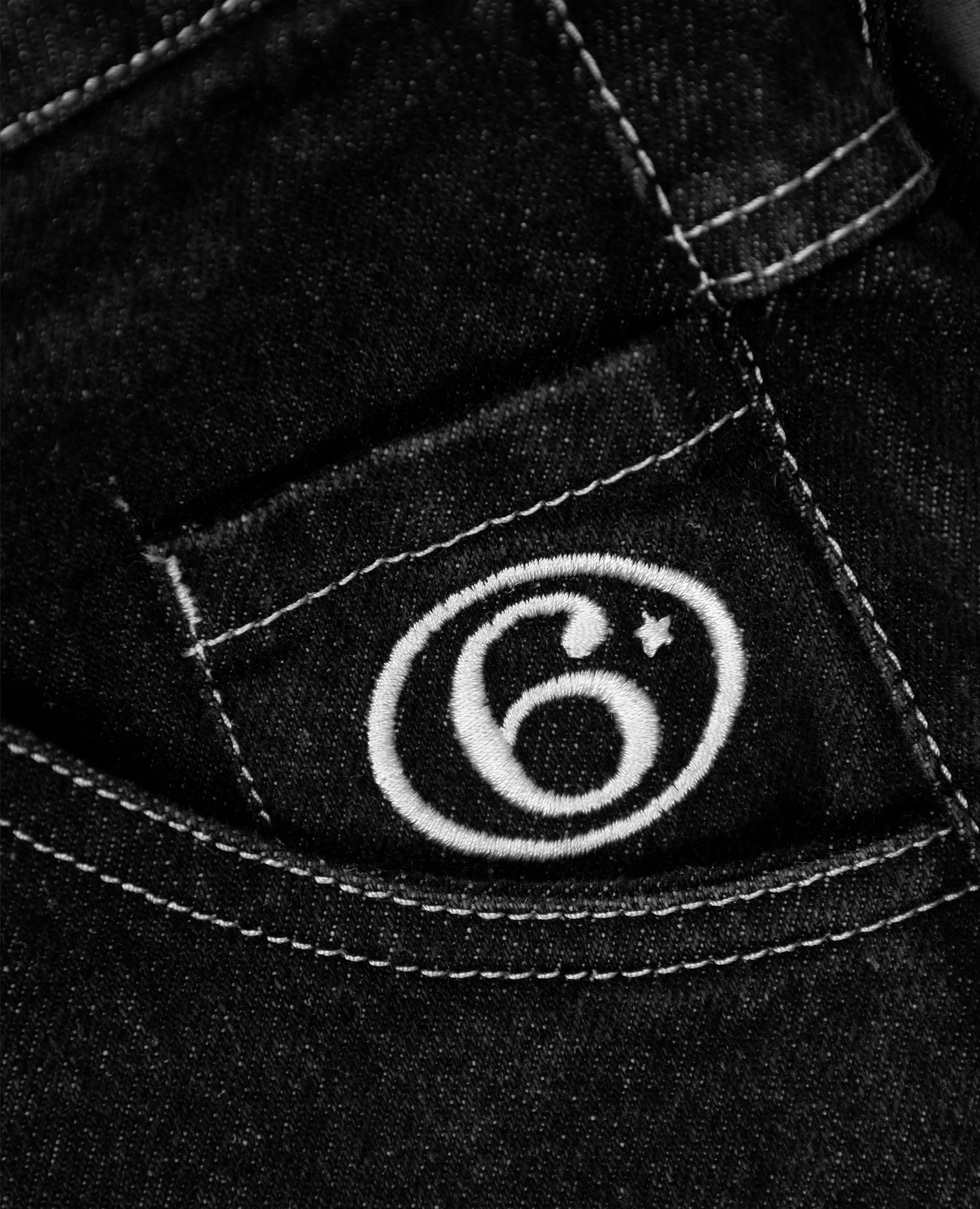 SIX STARS DENIM - Image 5