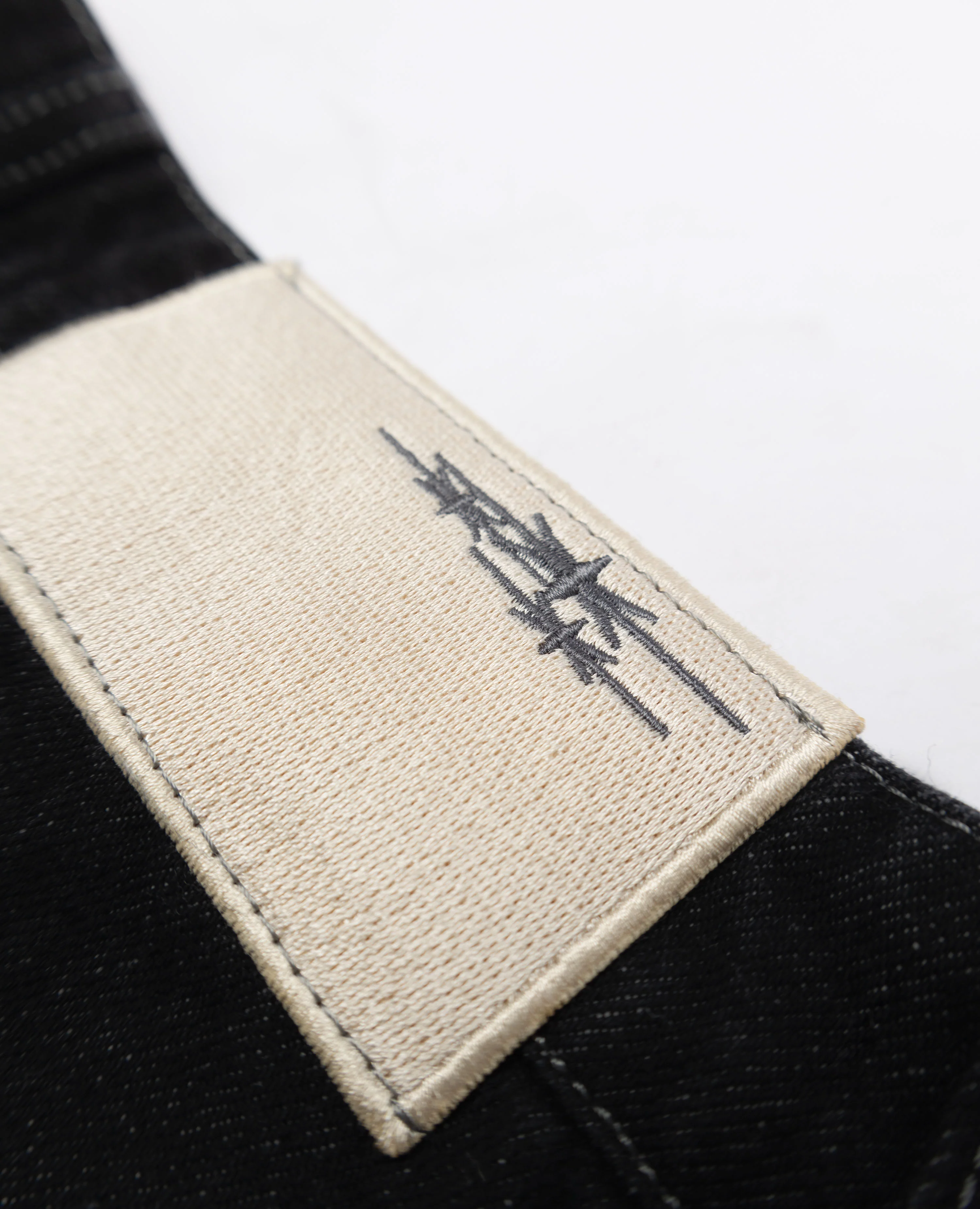 BLACK STARS DENIM - Image 4