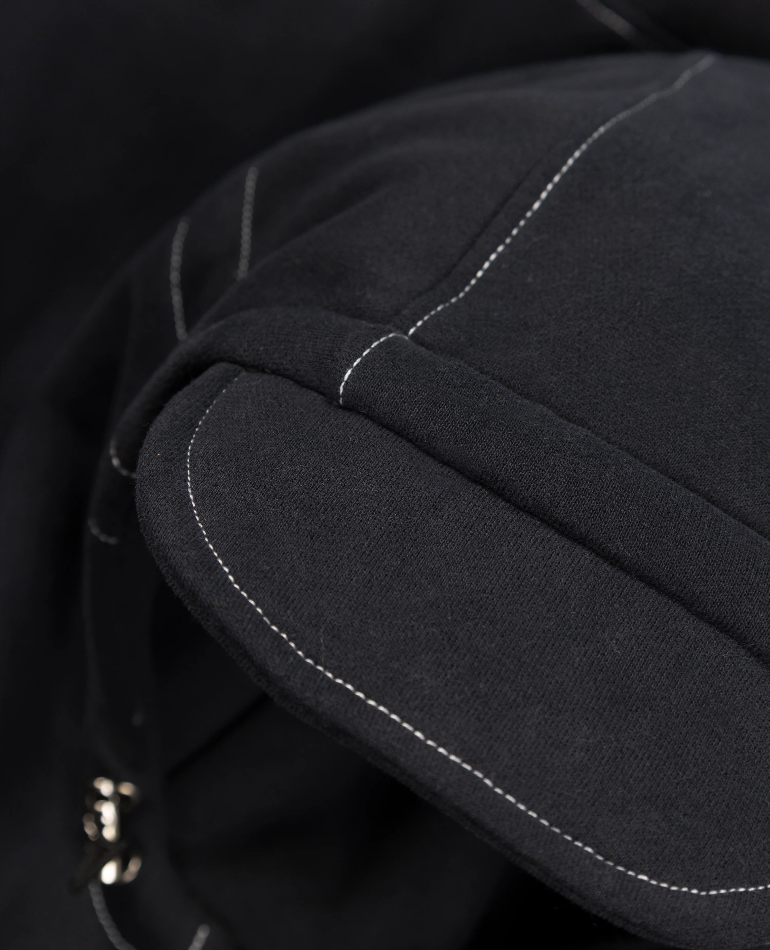 BLACK TECH ZIP - Image 6