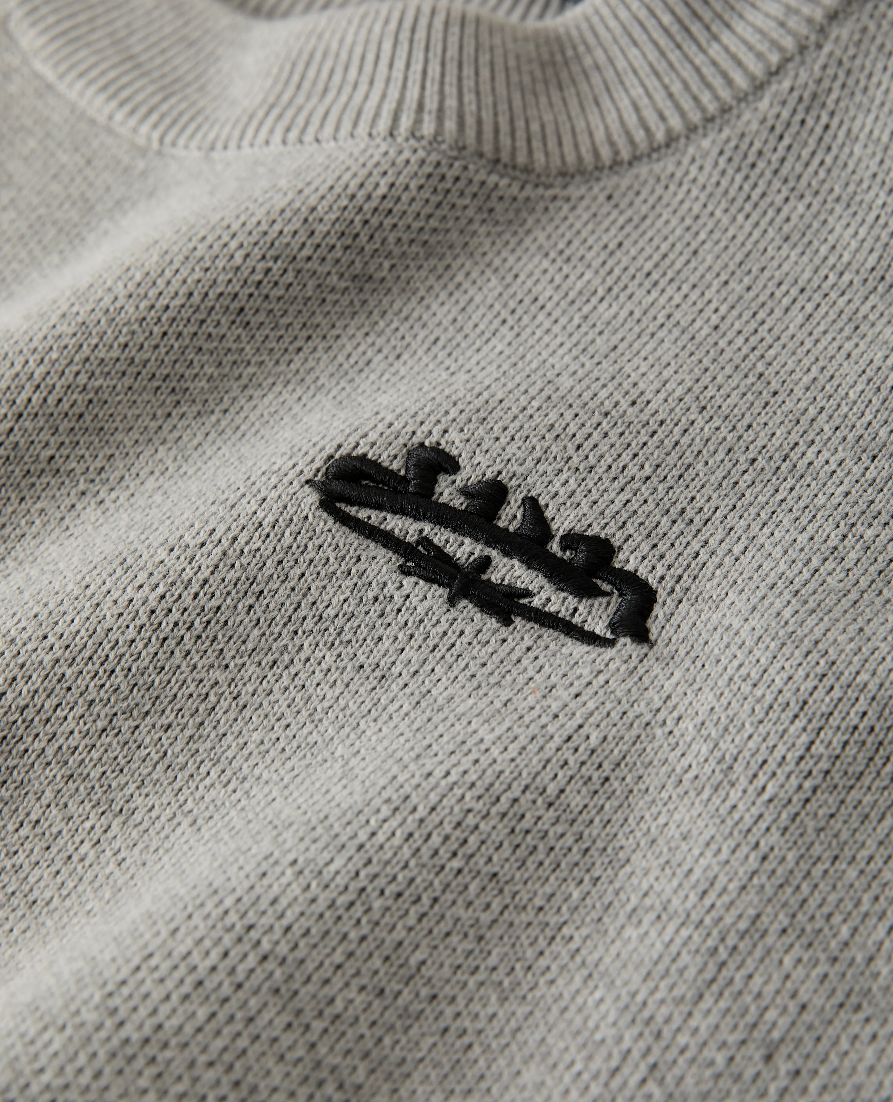 GREY COAT-OF-ARMS KNIT - Image 6