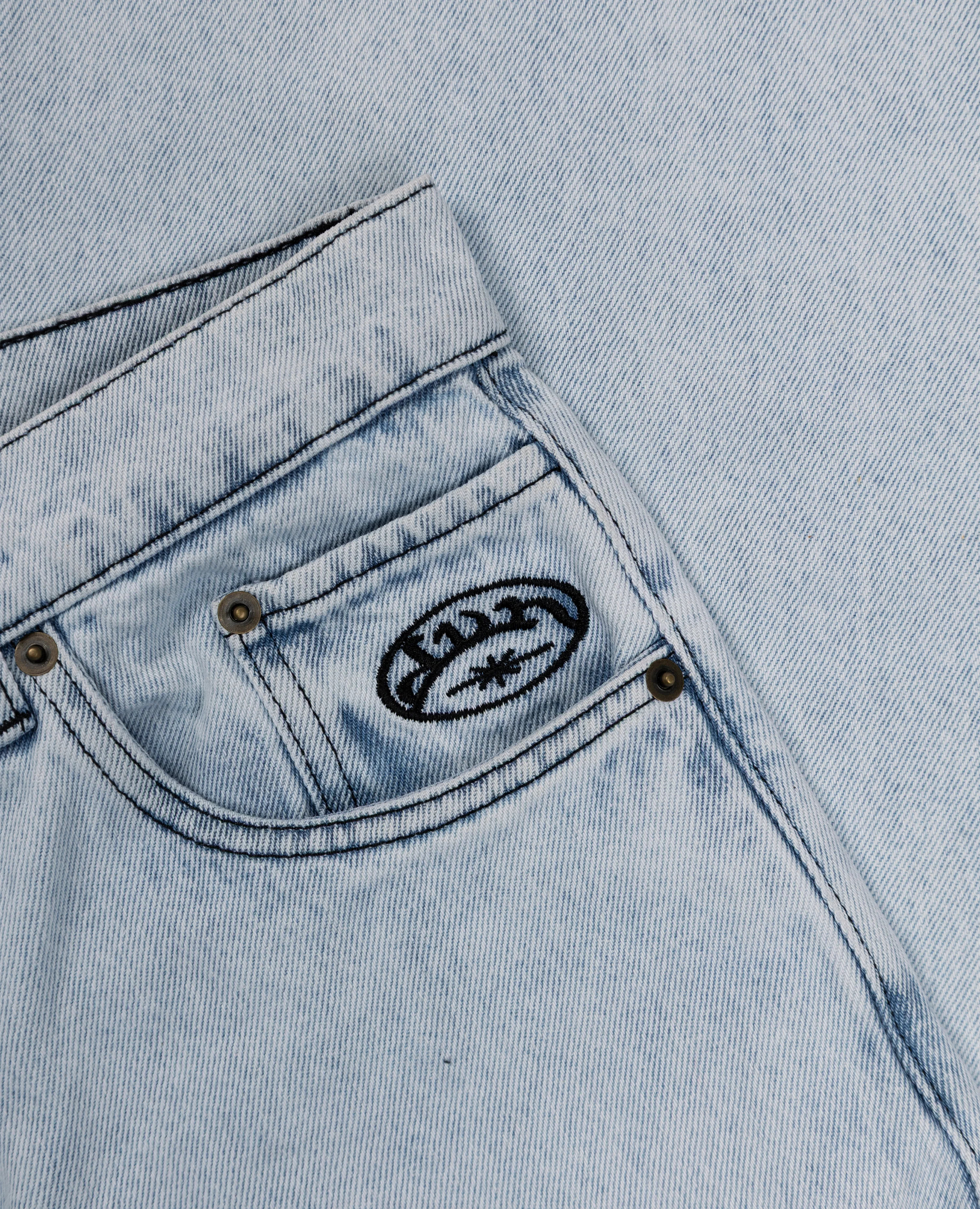 WASHED BEAST DENIM - Image 5